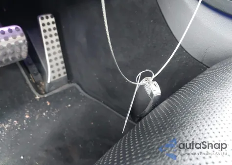 2014 Mercedes-Benz S 550 из США, поврежденный, VIN WDDUG8CB6EA018924